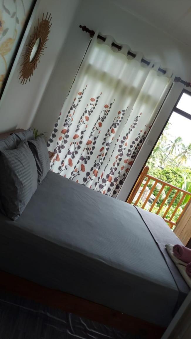 Jungle Beach Inn Unawatuna Kültér fotó
